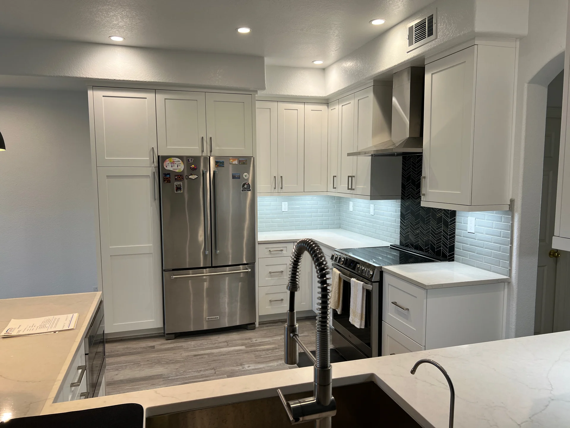 hero image kitchen remodeling